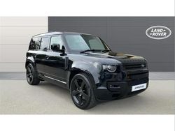 Black Used 2024 Land Rover Defender HSE Dynamic SUV | £70,244