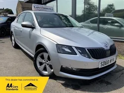 Silver Used 2018 Skoda Octavia SE Technology Hatchback | £7,595 (Good price)