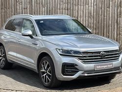 Silver Used 2021 VW Touareg R-line SUV | £31,299 (Fair price)