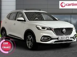 White Used 2022 MG HS Exclusive SUV | £12,361 (Fair price)