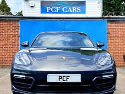 Grey Used 2017 Porsche Panamera Sedan | £27,975 (Expensive)