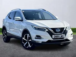 White Used 2018 Nissan Qashqai Tekna SUV | £10,499 (Fair price)