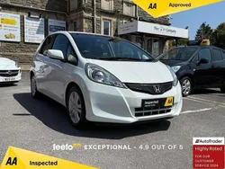 White Used 2015 Honda Jazz ES Hatchback | £8,750 (Fair price)