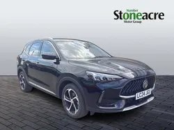 Black Used 2024 MG HS SE SUV | £17,776 (Fair price)