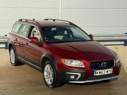 Red Used 2014 Volvo XC70 SE Estate | £10,780 (A bit pricey)