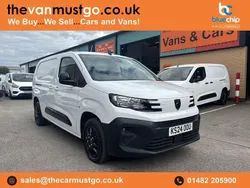 White Used 2024 Peugeot Partner S MPV | £15,790 (A bit pricey)