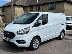 White Used 2022 Ford Transit Custom Limited Van | £17,975 (Fair price)