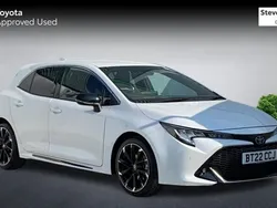 White Used 2022 Toyota Corolla Sport Hatchback | £20,837 (A bit pricey)