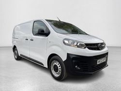 White Used 2022 Vauxhall Vivaro S Van | £9,990 (Good price)