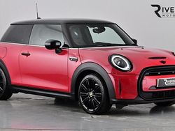Red Used 2021 Mini Cooper S Hatch Hatchback | £14,295