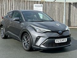 Used 2022 Toyota C-HR SUV | £18,865 (Fair price)