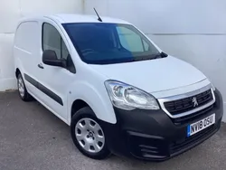 White Used 2018 Peugeot Partner MPV | £4,990 (Fair price)