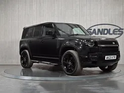 Black Used 2023 Land Rover Defender SE Dynamic SUV | £59,999 (Fair price)