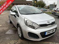 Silver Used 2013 Kia Rio Hatchback | £2,095 (Good price)