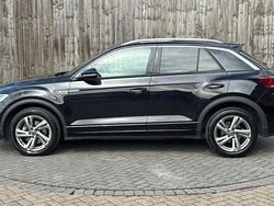 Used 2025 VW T-Roc R-line SUV | £22,099 (Good price)
