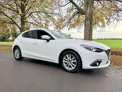White Used 2015 Mazda 3 Hatchback | £4,995 (Fair price)