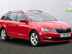 Red Used 2019 Skoda Octavia SE Drive Estate | £18,699 (A bit pricey)