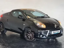 Black Used 2011 Renault Wind GT-Line Cabriolet | £3,495 (A bit pricey)