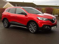 Red Used 2017 Renault Kadjar Signature S SUV | £9,490 (A bit pricey)