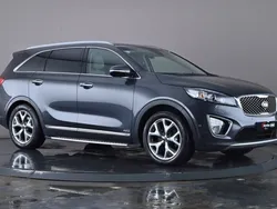 Grey Used 2015 Kia Sorento 4 SUV | £17,080 (Fair price)