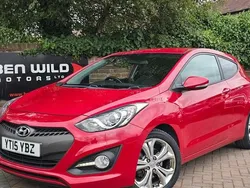 Red Used 2015 Hyundai i30 Sport Hatchback | £6,790 (Fair price)