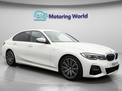 White Used 2019 BMW 330 M Sport Sedan | £20,250 (Fair price)