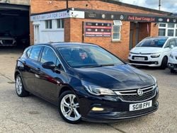 Blue Used 2018 Vauxhall Astra SRi Hatchback | £4,790 (Super price)