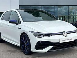 Pure white Used 2023 VW Golf VIII R Hatchback | £38,374 (Fair price)
