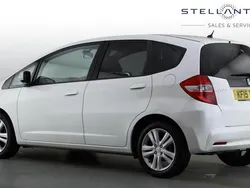 Grey Used 2015 Honda Jazz EX Hatchback | £10,925 (Fair price)