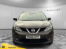 Bronze Used 2016 Nissan Qashqai Tekna SUV | £11,895 (Fair price)