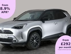 Used 2022 Toyota Yaris Hybrid Estate | £20,289 (Fair price)