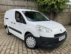 White Used 2014 Peugeot Partner S MPV | £3,490 (Fair price)