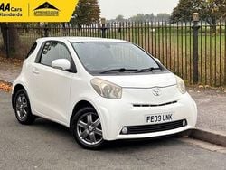 White Used 2009 Toyota iQ Hatchback | £3,495 (Fair price)