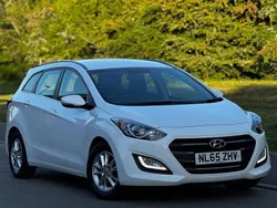 White Used 2015 Hyundai i30 SE Estate | £3,990 (Good price)