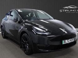 Black Used 2022 Tesla Model Y Long Range AWD SUV | £24,489 (Fair price)