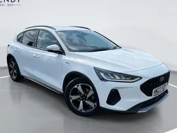 Used 2023 Ford Focus Active Hatchback | £16,198 (Fair price)