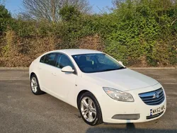 White Used 2012 Vauxhall Insignia Hatchback | £1,995