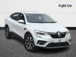 White Used 2022 Renault Arkana Iconic SUV | £15,499 (Good price)