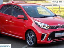 Shiny red pearl Used 2019 Kia Picanto 2 Hatchback | £9,990 (Fair price)