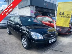 Black Used 2007 Kia Rio Hatchback | £2,995 (Fair price)