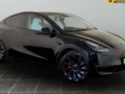 Black Used 2022 Tesla Model Y Performance SUV | £30,795 (Fair price)