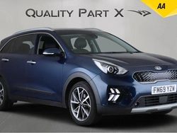 Blue Used 2020 Kia Niro 3 SUV | £14,845 (Good price)