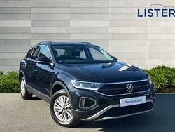 Deep black pearl effect Used 2023 VW T-Roc Life SUV | £19,490 (Fair price)