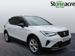 White Used 2022 Seat Arona FR SUV | £14,995 (Fair price)