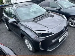 Grey Used 2024 Toyota Yaris SUV | £21,290 (Good price)