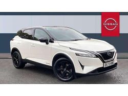 White Used 2023 Nissan Qashqai SUV | £20,830 (Good price)
