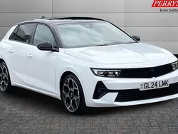 Used 2025 Vauxhall Astra Ultimate Estate | £22,495 (Fair price)