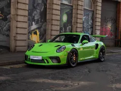 Lizard green Used 2018 Porsche 911 GT3 RS Coupe | £155,990