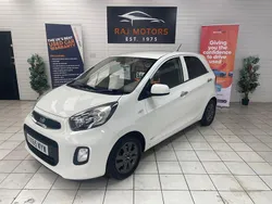 White Used 2015 Kia Picanto 2 Hatchback | £4,595 (Fair price)