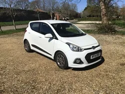 White Used 2014 Hyundai i10 Premium Hatchback | £4,495 (Fair price)